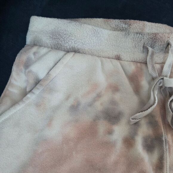 Free People Tie Dye Sweatshorts Size S - Picture 3 of 5